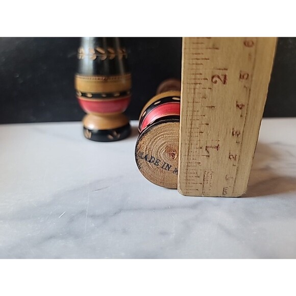 Mexican Wooden Salt And Pepper Shakers Vintage - Picture 4 of 10